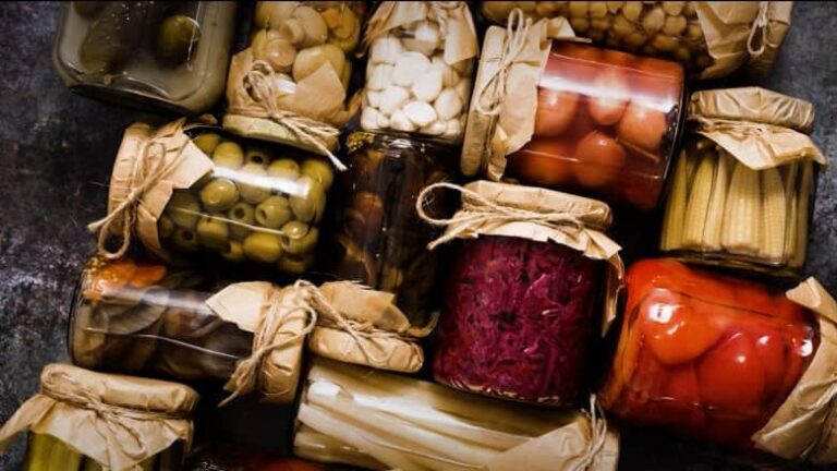 سر الطهي بالأعشاب والتوابل الطازجة: لذة الشغف!